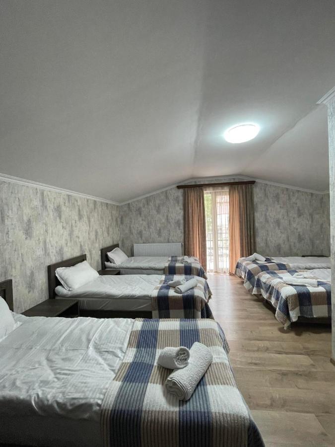 Hotel Shina Stepantsminda Exterior foto