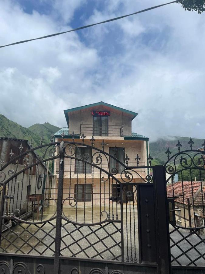 Hotel Shina Stepantsminda Exterior foto