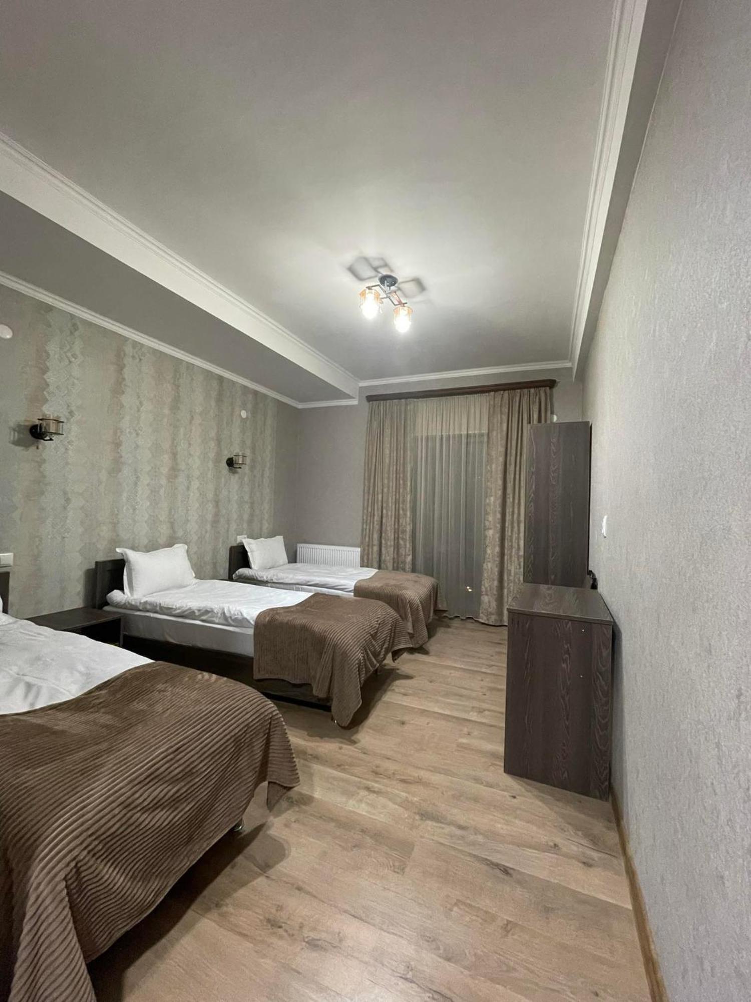 Hotel Shina Stepantsminda Exterior foto